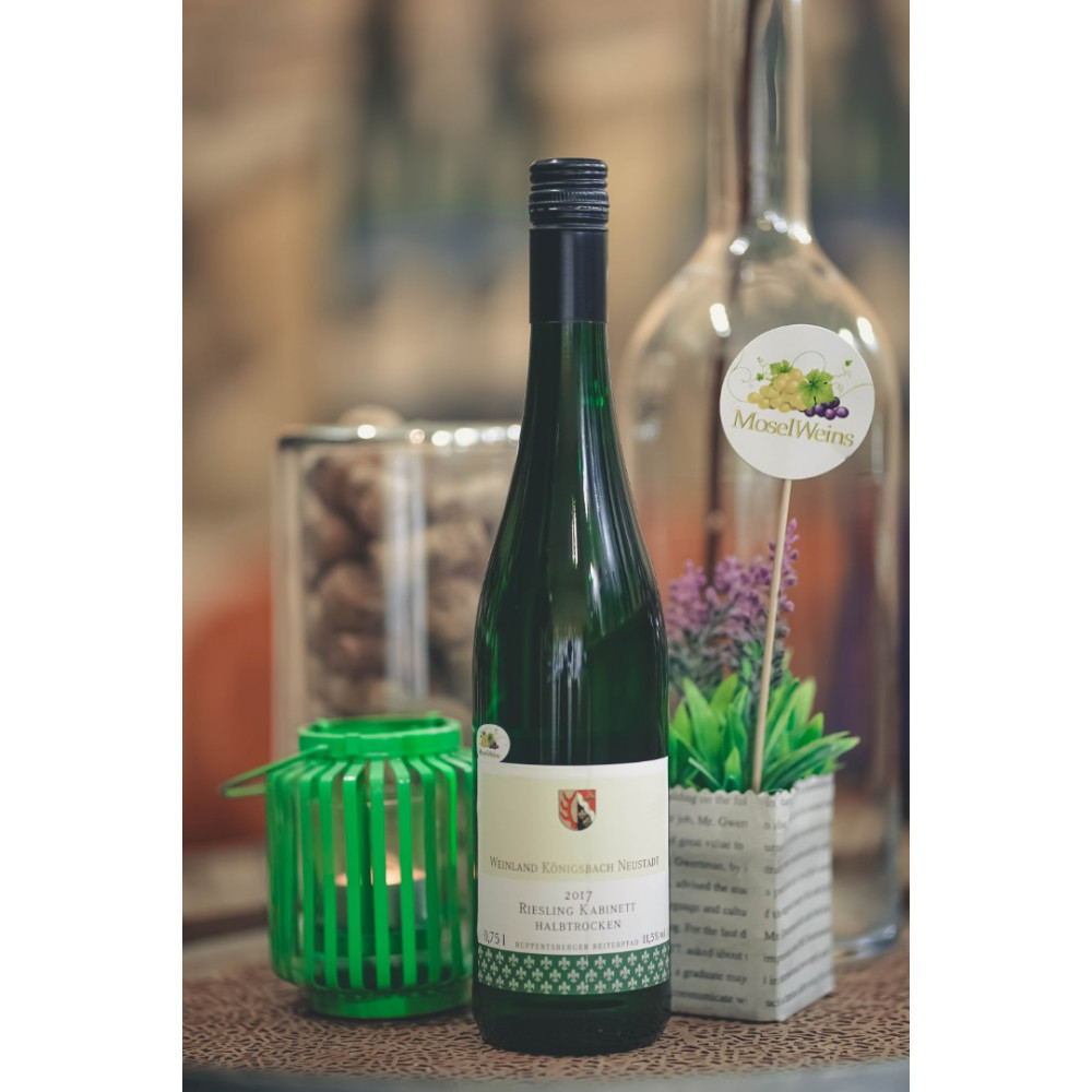 Riesling Königsbacher Ölberg Kabinett Halbtrocken